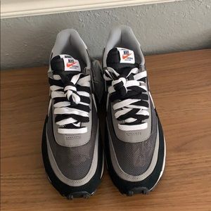 Nike Sacais /athletic shoe